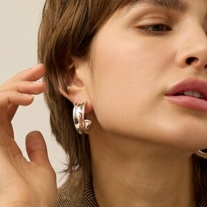 Jenny Bird Dune Hoops in Silver